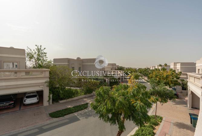 81924275 - Property Image 2