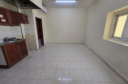 Whole Building - 7+ - 7+ for rent in Fire Station Road - Muwaileh - Sharjah