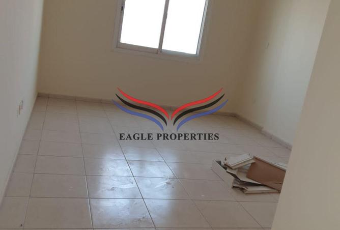 70692219 - Property Image 2