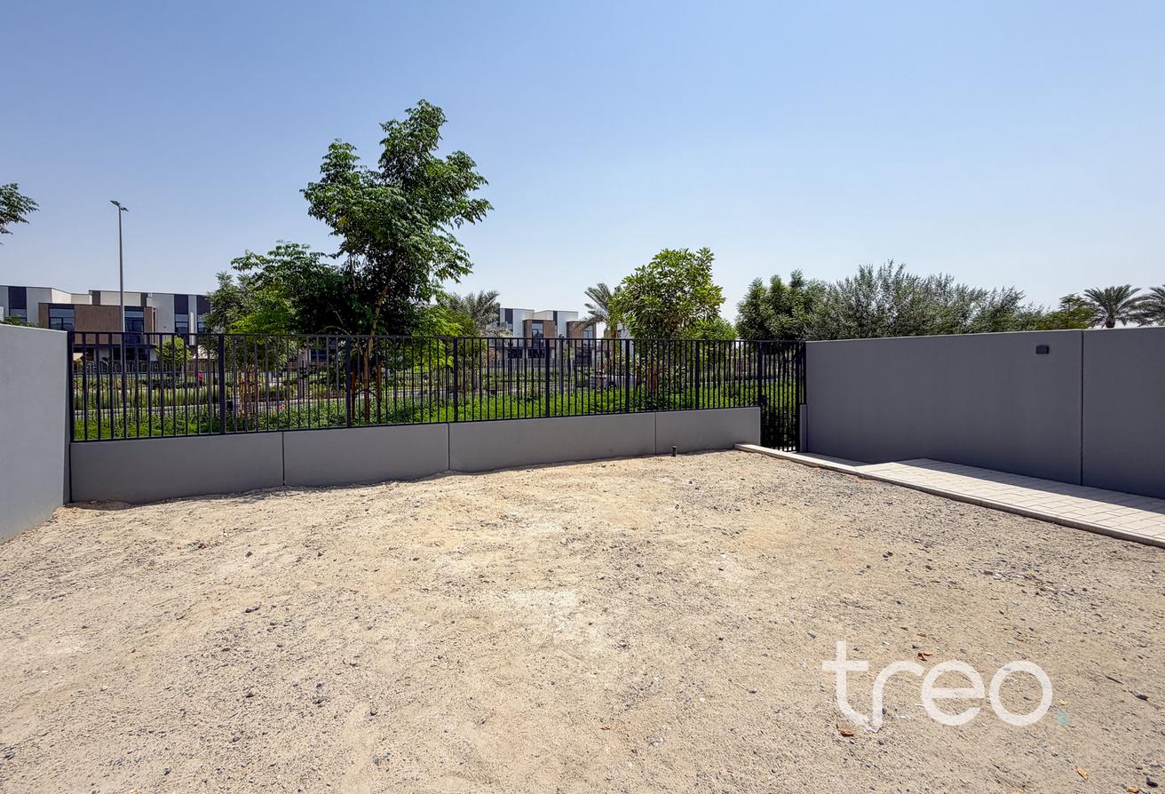 Move-In Ready | 4 Bed G+1 | Large Plot photo 13