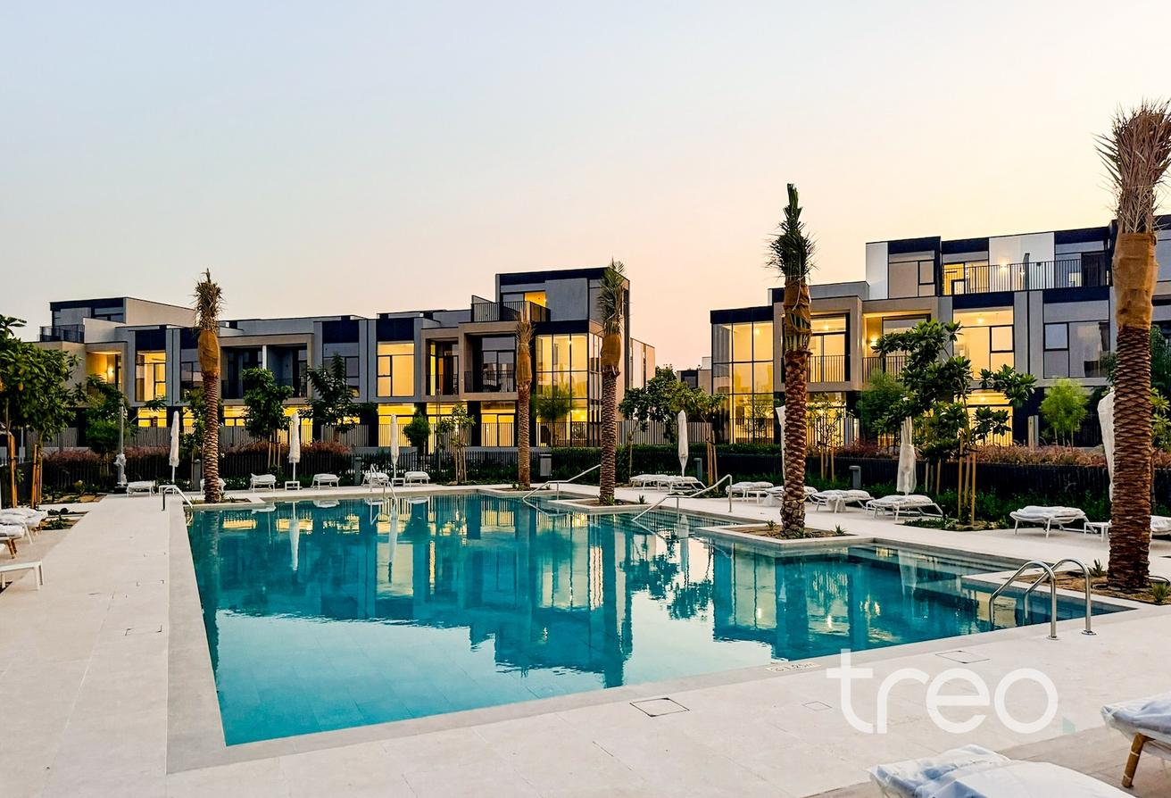 Move-In Ready | 4 Bed G+1 | Large Plot photo 15