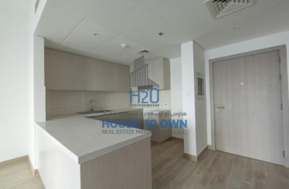 Apartment - 2 Bedrooms - 2 Bathrooms for sale in Waters Edge - Yas Island - Abu Dhabi