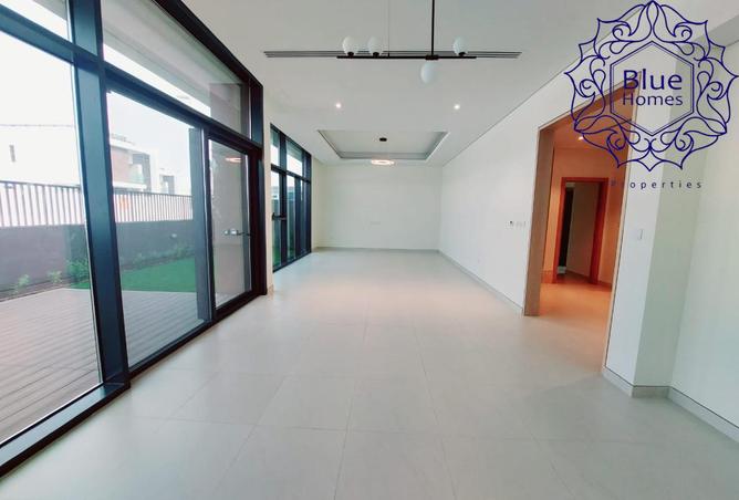 121981095 - Property Main Image