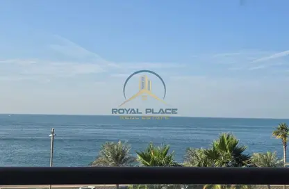 Apartment - 2 Bedrooms - 3 Bathrooms for rent in The 8 - The Crescent - Palm Jumeirah - Dubai