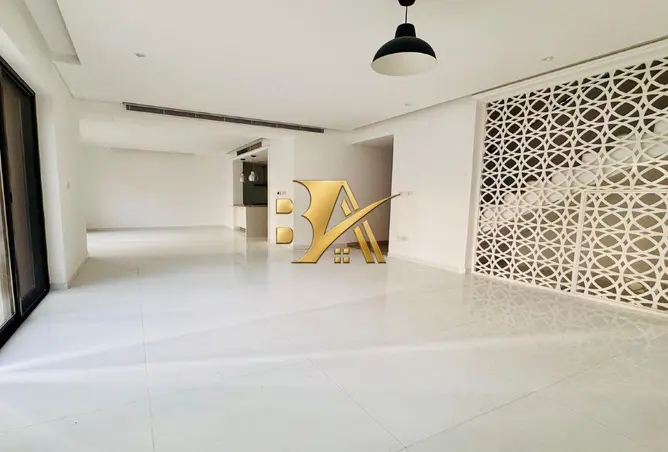 128375022 - Property Image 3