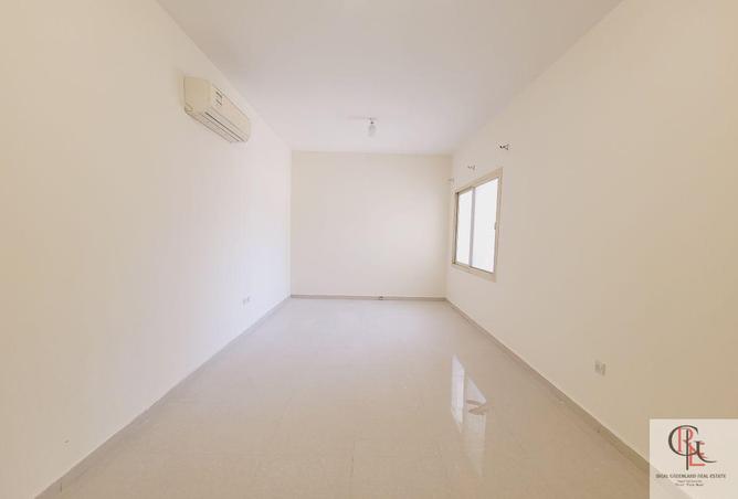 71145599 - Property Image 2