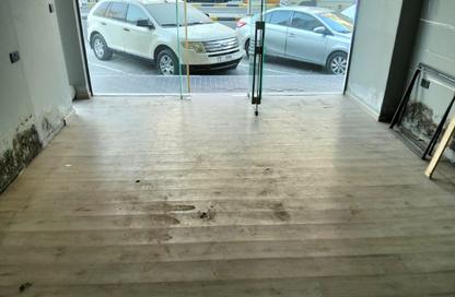 Shop - Studio - 1 Bathroom for rent in Dar Al Majaz - Jamal Abdul Nasser Street - Al Majaz - Sharjah