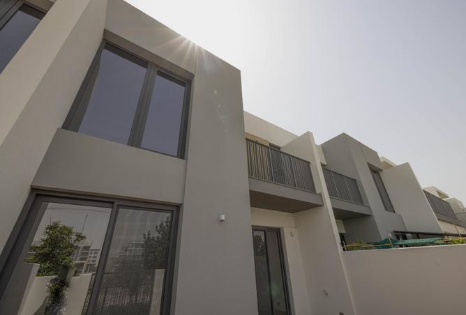 143760037 - Property Image 3