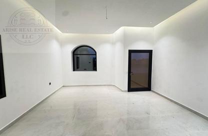 Villa - 7 - 7+ for rent in Al Mowaihat 3 - Al Mowaihat - Ajman