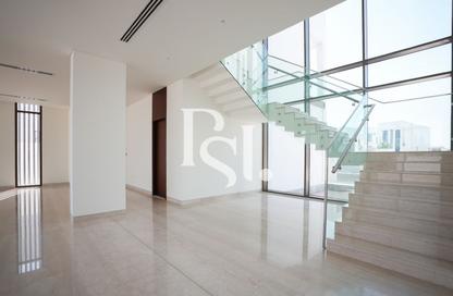 Villa - 5 - 6 for sale in Nad Al Dhabi - Al Jubail Island - Abu Dhabi