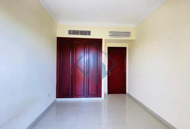 70267770 - Property Image 3