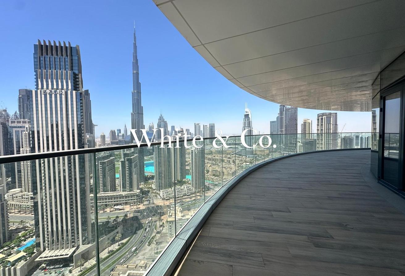 Panoramic Views | 4 Bedroom | Vacant Now photo 2