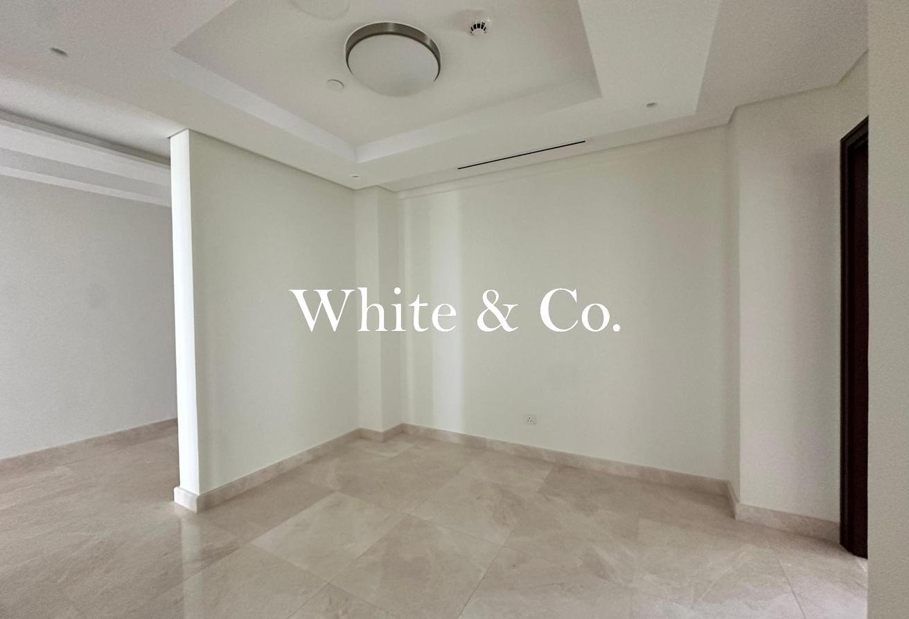 Panoramic Views | 4 Bedroom | Vacant Now photo 5