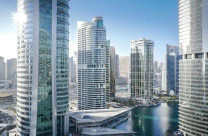 Apartment - 1 Bedroom - 2 Bathrooms for rent in Bonnington Tower - JLT Cluster J - Jumeirah Lake Towers - Dubai