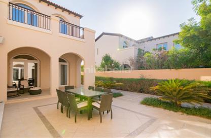 Villa - 5 Bedrooms - 6 Bathrooms for rent in Sienna Lakes - Jumeirah Golf Estates - Dubai