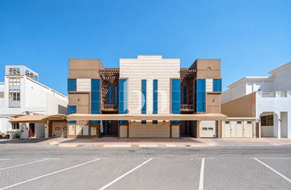 Villa - 4 - 5 for rent in Al Barsha 2 Villas - Al Barsha 2 - Al Barsha - Dubai Villa - 4 - 5 for rent in Al Barsha 2 Villas - Al Barsha 2 - Al Barsha - Dubai