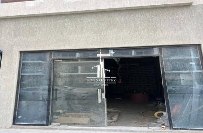 Shop - Studio for rent in Pantheon Elysee III - District 15 - Jumeirah Village Circle - Dubai