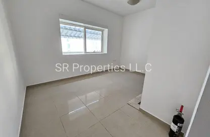 Apartment - 1 Bathroom for rent in New Al Taawun Road - Al Taawun - Sharjah