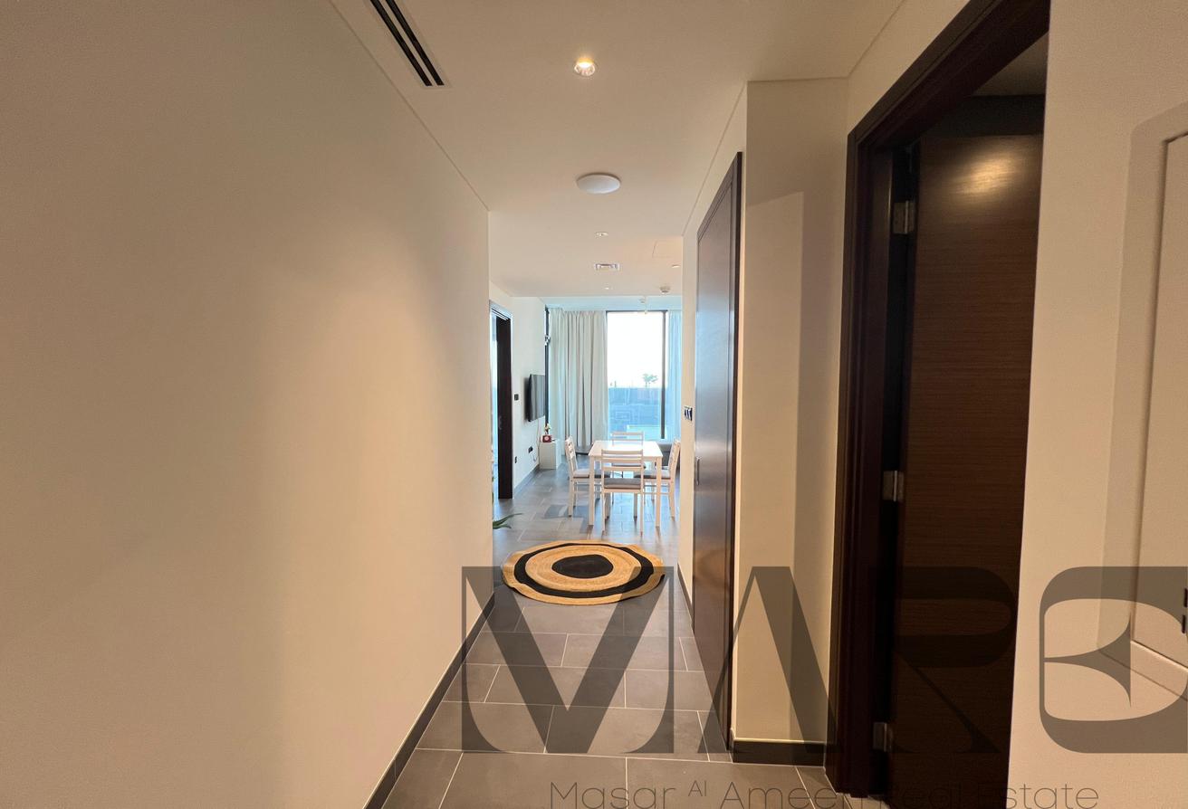 Furnished | Swimming Pool View | Mid Floor photo 12