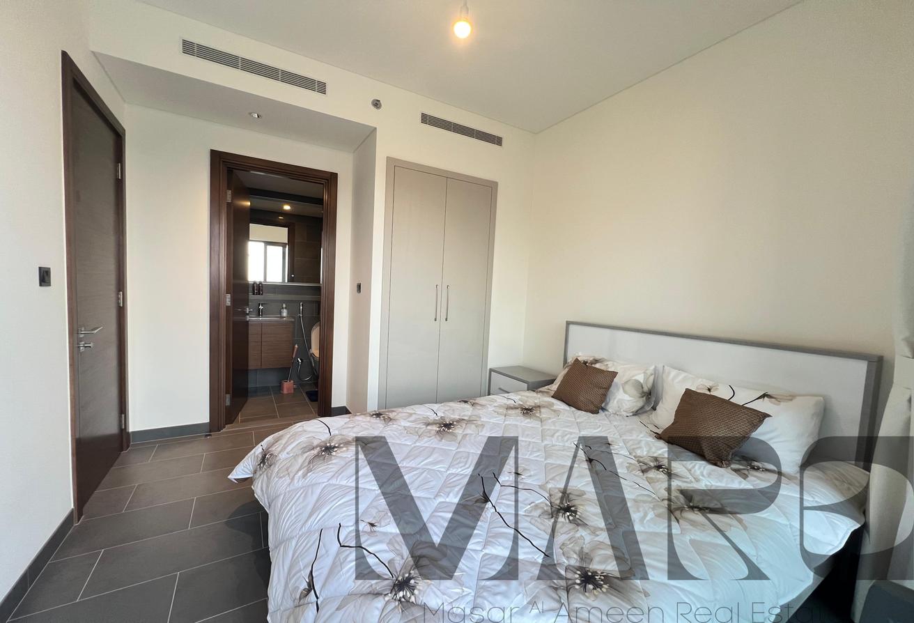 Furnished | Swimming Pool View | Mid Floor photo 3