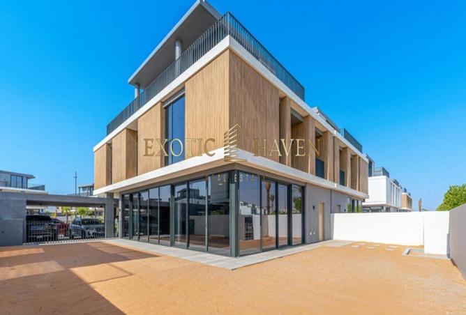 67823301 - Property Main Image