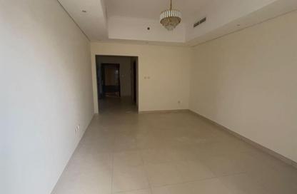 Apartment - 1 Bedroom - 2 Bathrooms for sale in Al Khan Corniche - Al Khan - Sharjah