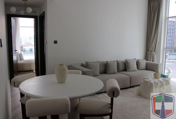 72304399 - Property Image 2