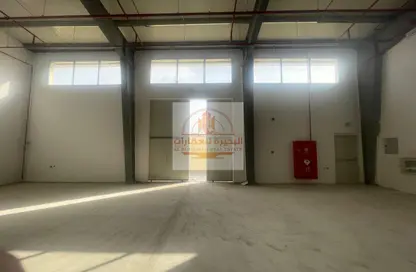 Warehouse - Studio for rent in Umm Al Thuoob - Umm Al Quwain