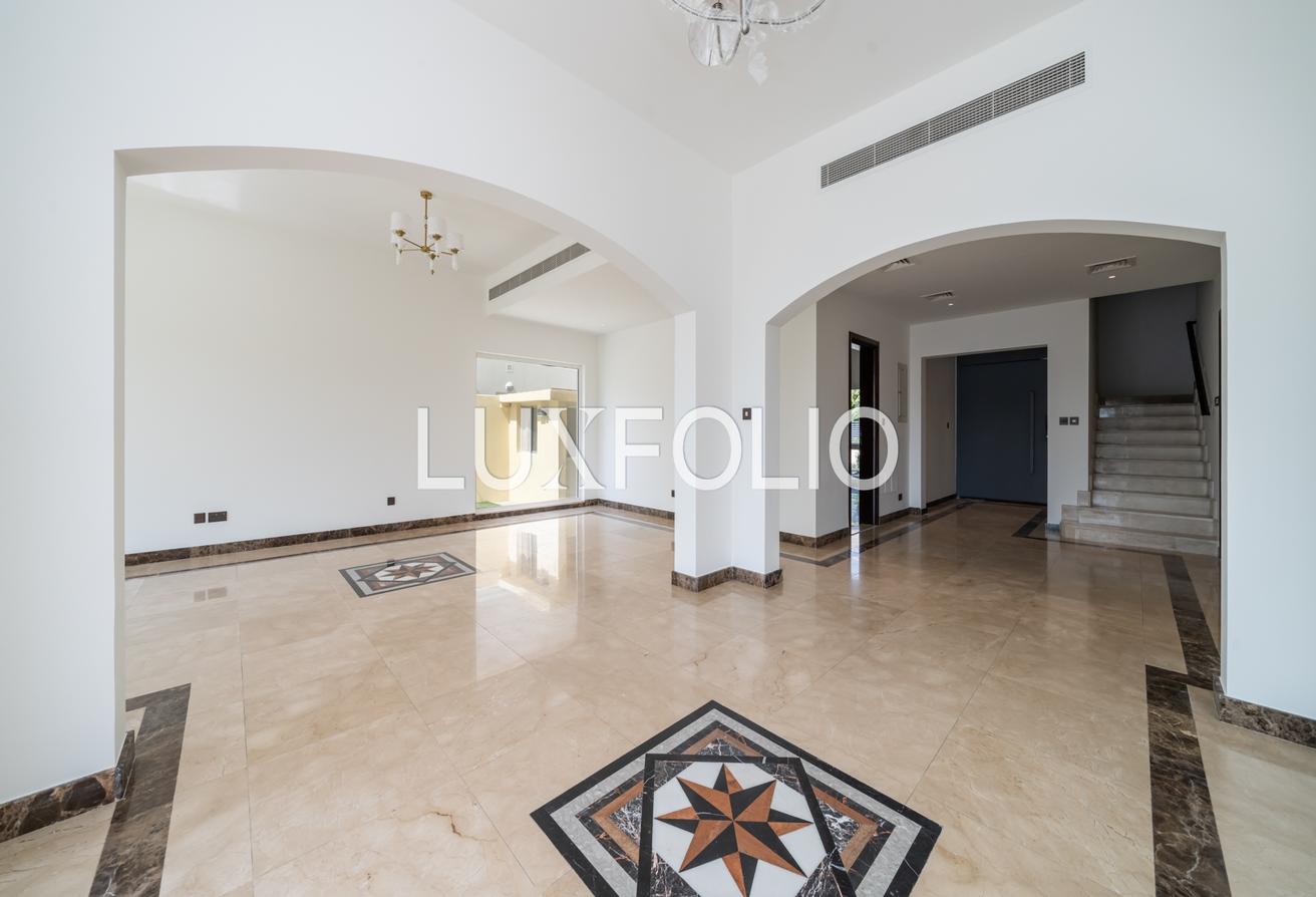 Remodelled Type 7 | Lake view | Outdoor maids photo 7