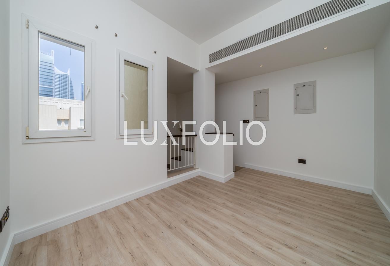 Remodelled Type 7 | Lake view | Outdoor maids photo 14