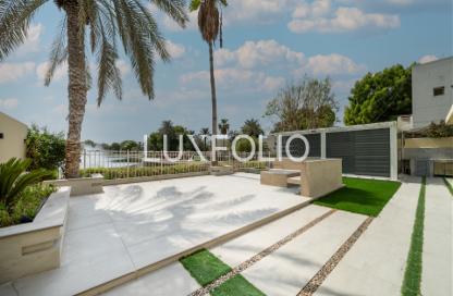 Villa - 4 - 5 for rent in Meadows 2 - Meadows - Dubai