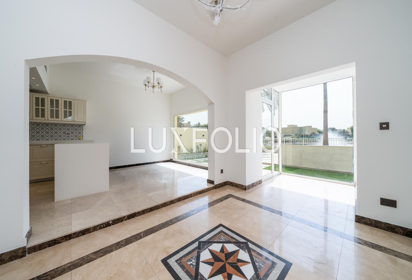 Remodelled Type 7 | Lake view | Outdoor maids photo 8