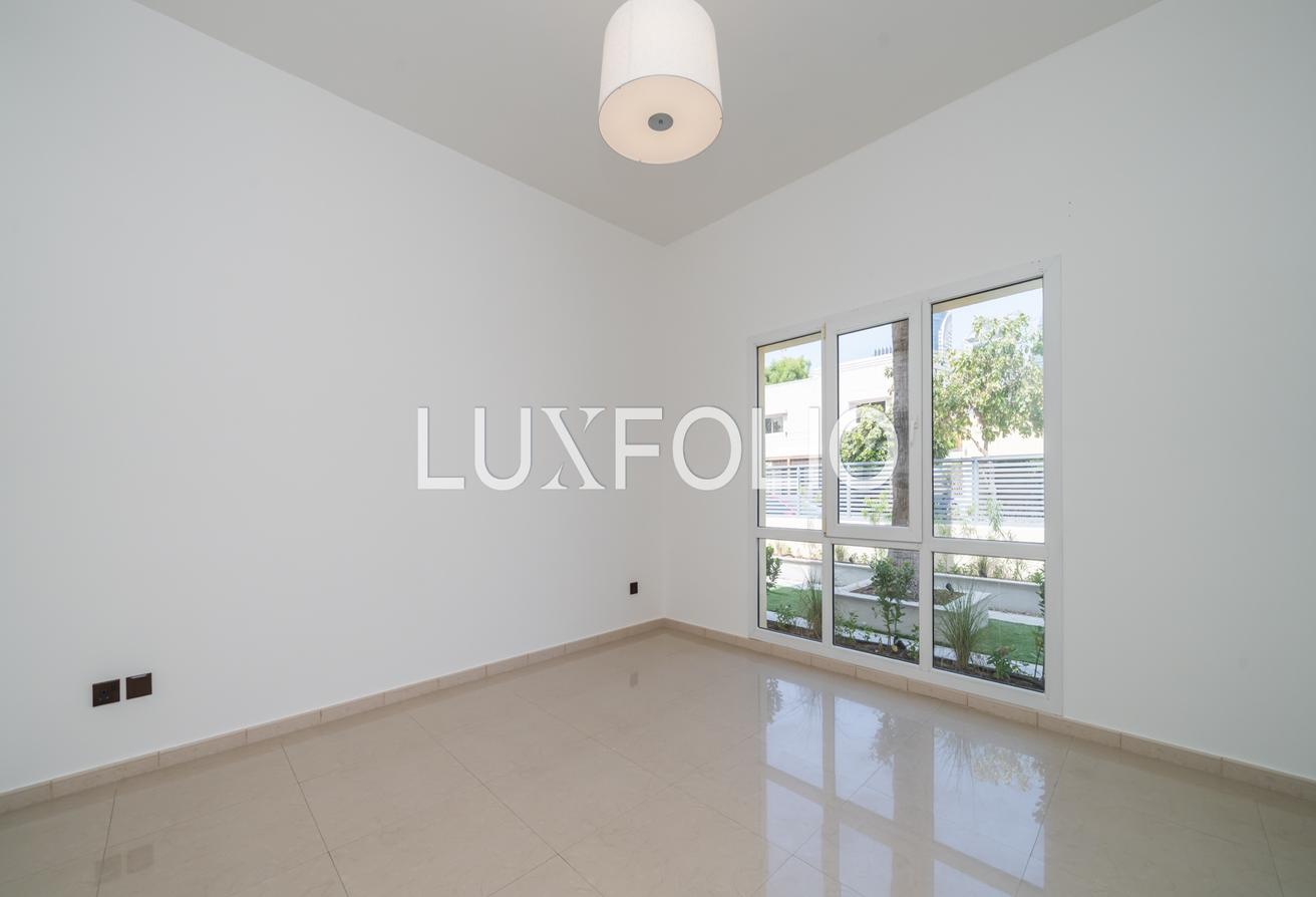 Remodelled Type 7 | Lake view | Outdoor maids photo 19
