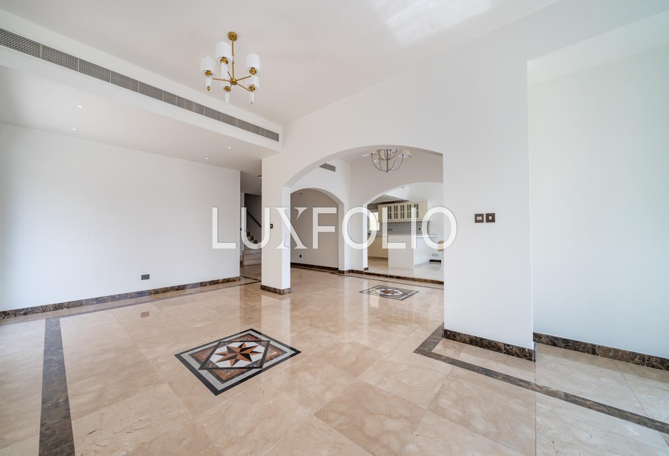 Remodelled Type 7 | Lake view | Outdoor maids photo 5