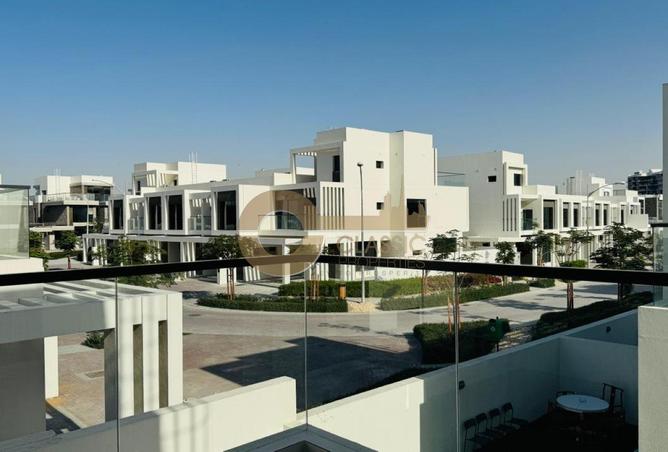 Exclusive Unit | 4 BED | Close To Lagoon