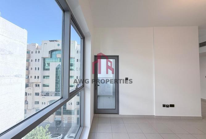 102841842 - Property Image 3