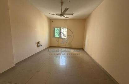 Apartment - 1 - 2 for rent in Al Majaz 2 - Al Majaz - Sharjah