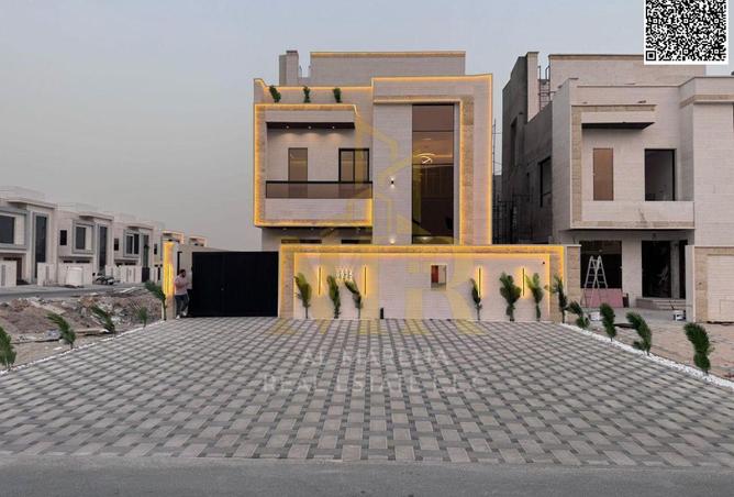 104032597 - Property Image 2