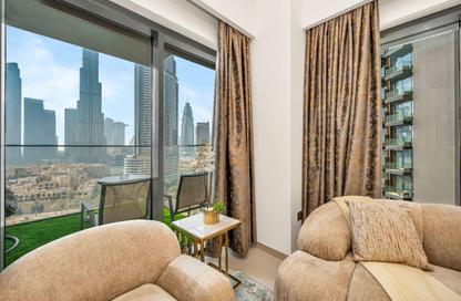 Apartment - 2 Bedrooms - 2 Bathrooms for rent in Burj Royale - Downtown Dubai - Dubai