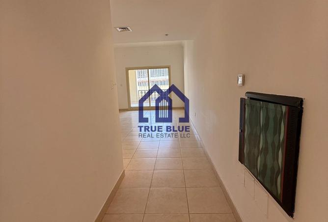 132033990 - Property Image 2