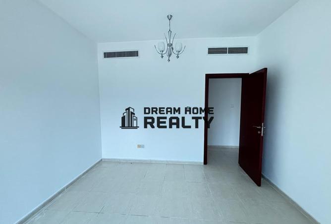 122456801 - Property Image 2
