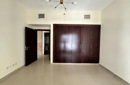 Apartment - 2 - 3 for rent in Dana Tower - District 12 - Jumeirah Village Circle - Dubai