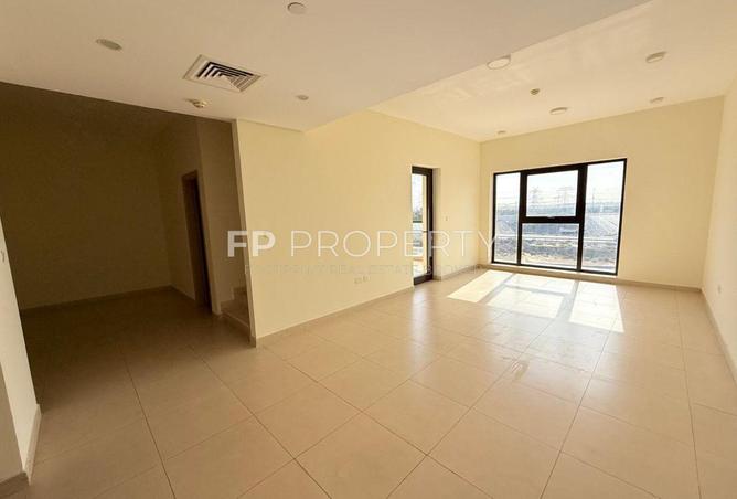 94024018 - Property Main Image