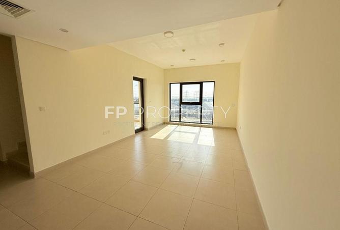 94024018 - Property Image 3