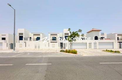 Villa - 4 Bedrooms - 6 Bathrooms for rent in Fay Alreeman - Al Shamkha - Abu Dhabi Villa - 4 Bedrooms - 6 Bathrooms for rent in Fay Alreeman - Al Shamkha - Abu Dhabi