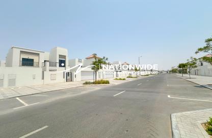 Villa - 4 - 6 for rent in Fay Alreeman - Al Shamkha - Abu Dhabi