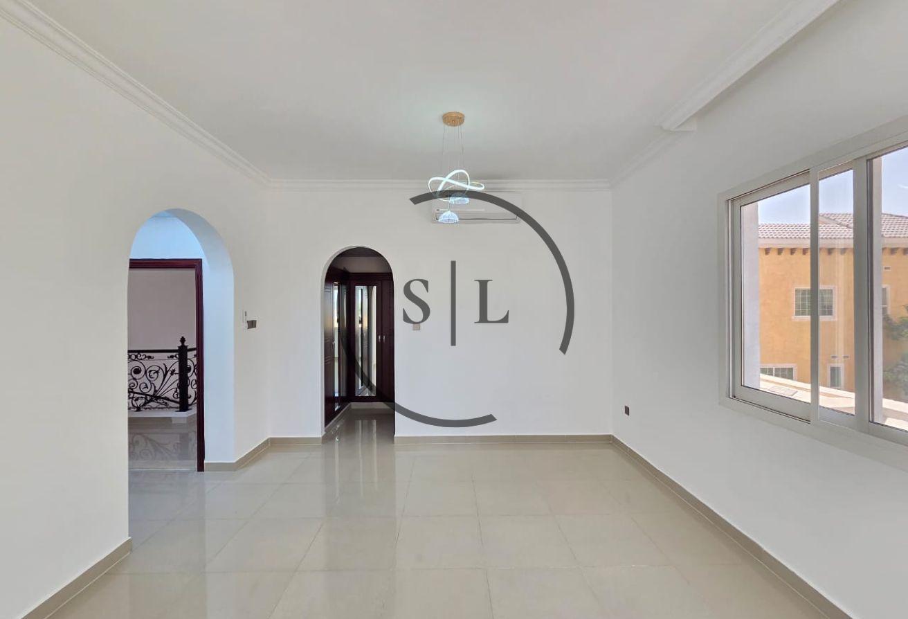 Stylish Villa with Elegant Finishes and Comfort photo 12