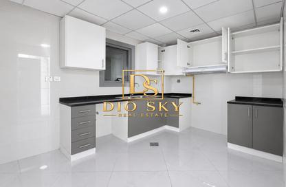 Apartment - 2 - 2 for rent in Samha Tower - District 12 - Jumeirah Village Circle - Dubai