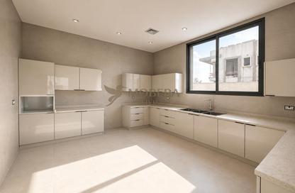 Villa - 5 - 7 for rent in Al Aweer 1 - Al Aweer - Dubai