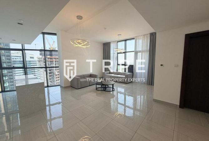 67451690 - Property Image 2